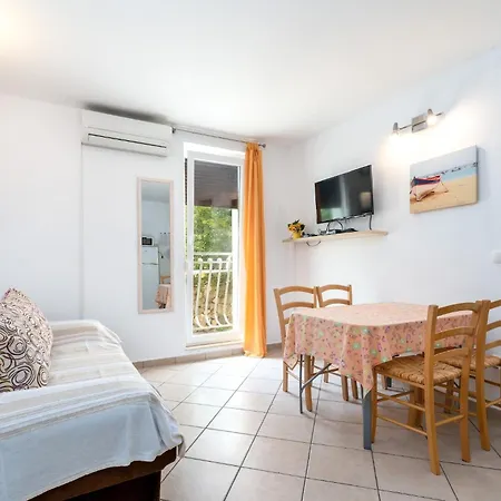 With Parking Space Baska, Krk - 11933 Daire Baška